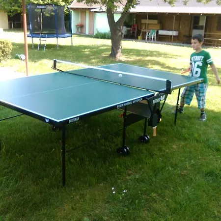 Kemp A Pod Starým Orechom - Camp *