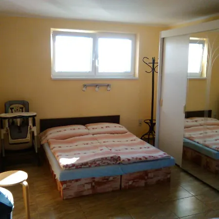 Кемпинг A Pod Starym Orechom - Camp *