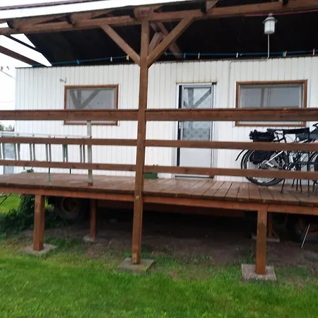 Kemp A Pod Starým Orechom - Camp *