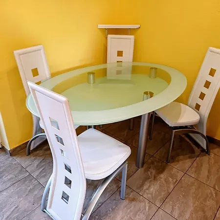 A Pod Starým Orechom - Camp * Veľký Meder